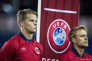 ?恭喜！克里斯滕森获评丹麦2023年度最佳男足运动员
